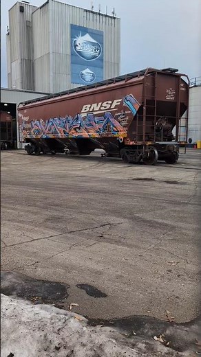 Ideas for Industry on a Model Train Layout #trains #graffiti