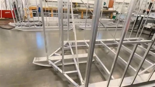 Soderbloom's Manufacturing TV Spot, 'Aluma-Lite Fish Houses: Comfortable'