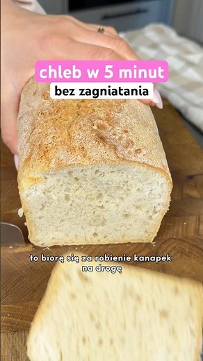 4-ingredient spelt bread - just mix with a spoon and bake!