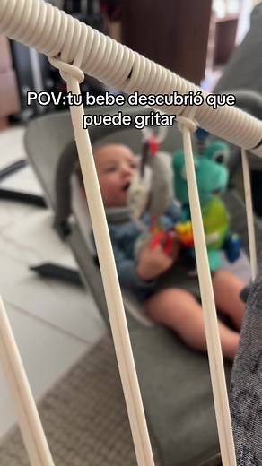 POV: Tu Bebe Descubrió Que Puede Gritar