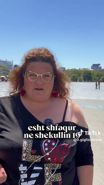 IL GIGLIO: Skiacciateria e parë në Shqipëri