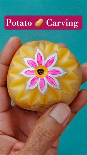 New Design Potato 🥔 Cutting and Flower Painting #trending #art #cuttingart 👍🙏🎨💚💯🥔