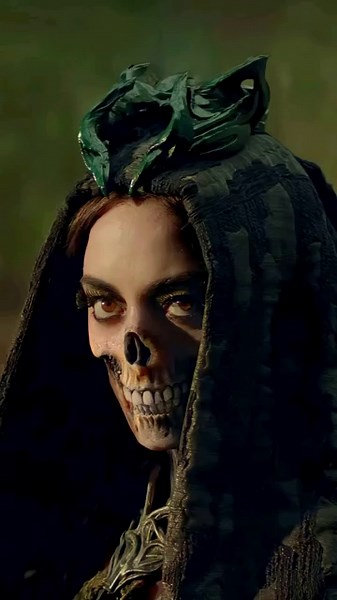 Lady Death Explained | Marvel’s Goddess of Death, Thanos’ Obsession & Deadpool’s Love