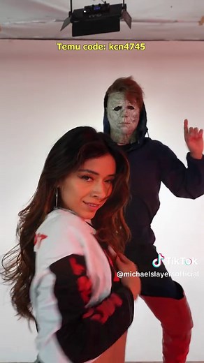 Only one way to SLAY a $0 Temu Haul! Get yours with Temu code:kcn4745 for $0 items and 🔗 in bi0 (Only for new app users with qualifying orders.T&Cs apply .) 🥰😍 #temufinds #heels #badbunny #superbowl #temupartner 🎥: @King Sauce Choreography: @La Tina Rusin 🐦‍🔥 Dancers: @Osmara Rojas @Katja Morozova @its.aangeee @Bad Bunny