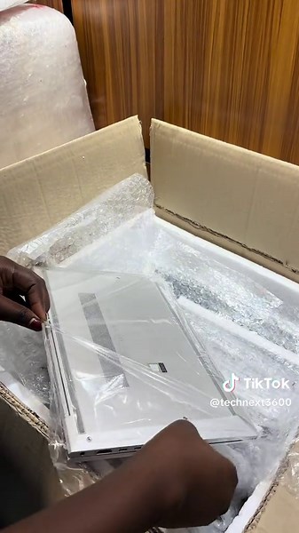 🇬🇧🇬🇧🇬🇧 hp elitebook 840 g7 || Intel corei5 || 256gbssd || 8gb ram || touchscreen || keyboard light || faceid || 10th generation || 14” inch || windows 11 ☎️ 09035561624 #technext #goviral #creatorsearchinsight #hpelitebook840g7