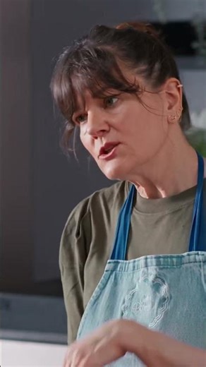 Ein exklusives Rezept für Deutsche Buttercreme aus dem Kurs „Backen im Alltag" mit Cynthia Barcomi.