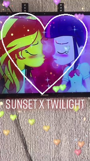 Romantic Twilight and Sunset Shimmer Kiss Scene Explained