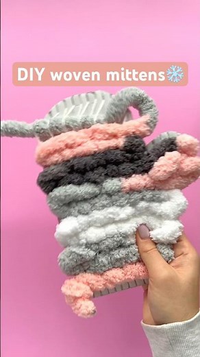 DIY Cardboard loom woven mittens❄️ #cardboard #cardboardcraft #christmas #mittens #diy #cute #craft