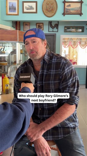 Scott Patterson on Who Should Play Rory Gilmore’s Next Boyfriend in ‘Gilmore Girls’