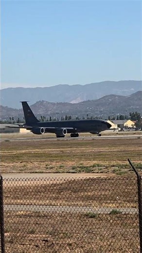 BOEING KC 135R Takeoff from March ARB, Runway 14