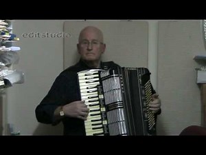 Scottish Barndance played by Derek Hamilton
