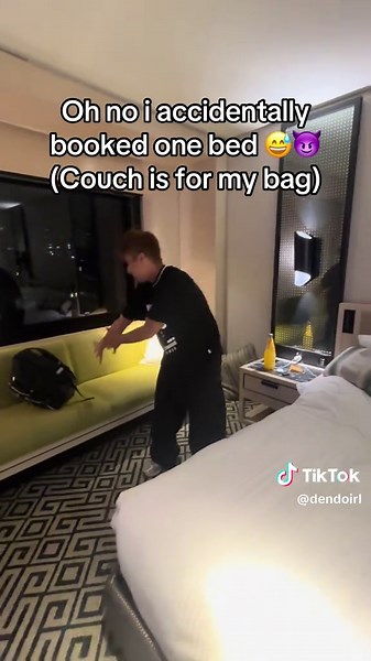 Hotel Booking Fail: Only One Bed for My Trip