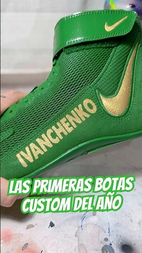 El primer custom del año 💚💎🧑🏻‍🎨 #botasdeboxeo #boxeo #boxeoespañol #zapatillaspersonalizadas