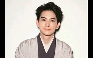 俳優・町田啓太さん、『美しいキモノ』初登場！｜男の着物2021