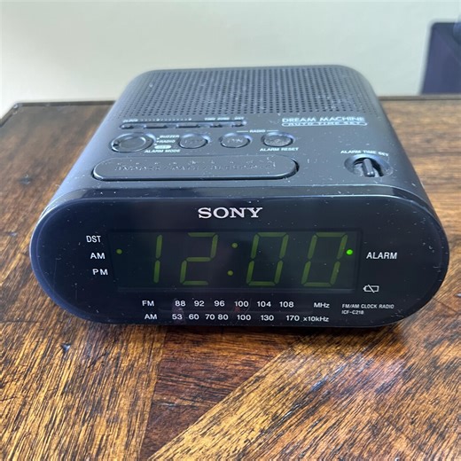 Sony Dream Machine Digital AM/FM Alarm Clock Radio Battery Backup Snooze Function Automatic Time Set - Model ICF-C218, Tested Works - Etsy