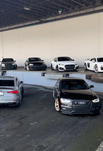 Explore the Audi R8 and Its Performance Specs