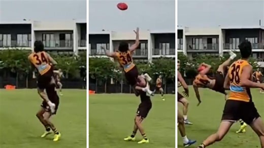 Nick Watson pre-season mark of the year at Hawthorn training