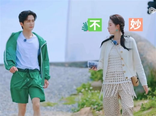 这就是青梅竹马相处的松弛感吗，王玉雯：张新成屁股一抬我就知道他要放啥屁！