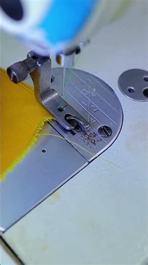 Perfect Rolled Hem Foot Sewing Guide #sewing #tutorial