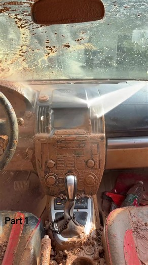 Very satisfying washing and detailing an SUV covered in mud. Pressure washing. ASMR