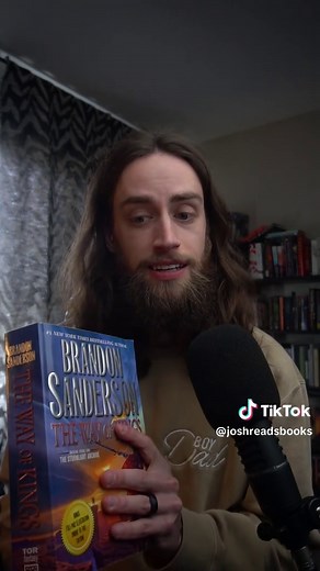 Understanding Brandon Sanderson's Writing Style