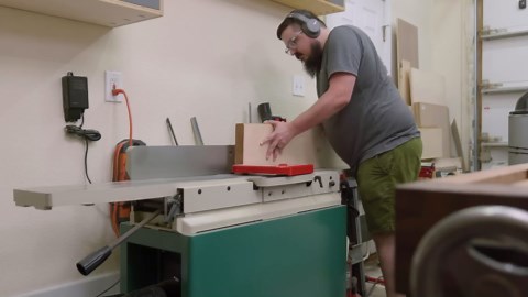 How to create a modern loft bed with desk space