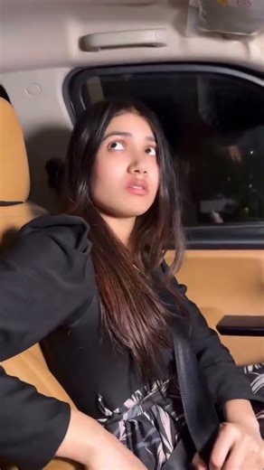 Ladkiyon ka mood fix karne ka easiest way _ shopping ❤️🛍️_.__love _trending _viral _foryou _fyp _._.