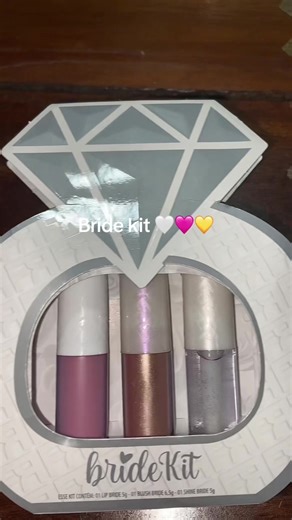 Maquiagem de Noiva: Dicas para Aplicar Blush