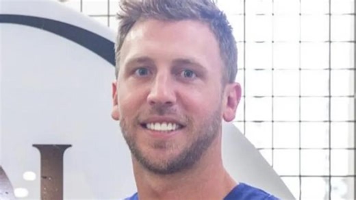 Doctor filmed ‘squirting blood’ fails in bid to return to cosmetic surgery