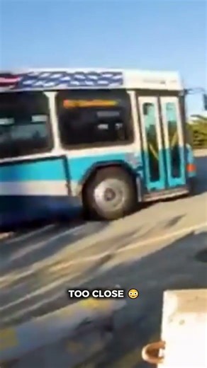 You Have 1 Second to React… Close Calls Caught on Camera 😳