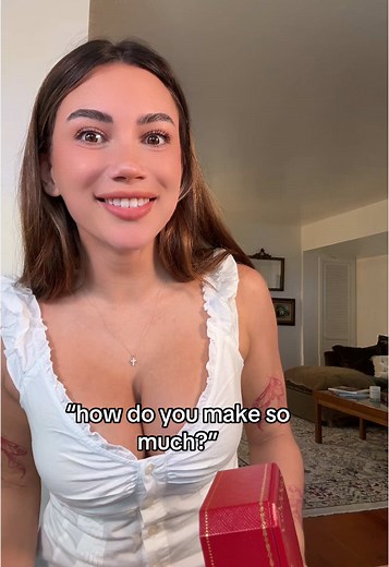 Observinglala (@thatonelalagirl)’s videos with original sound - Teeth Mouthy 🍉