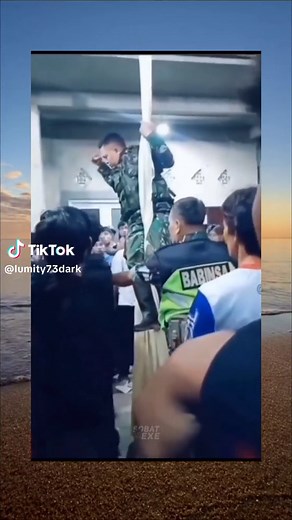 Spiderman 🗿 #fypシ #spiderman #spidermanmeme #memelucu #memeabsurd #memestiktok #memengakak #memelucu #jokes #funnyvideos #funny #xyzbca #foryoupage