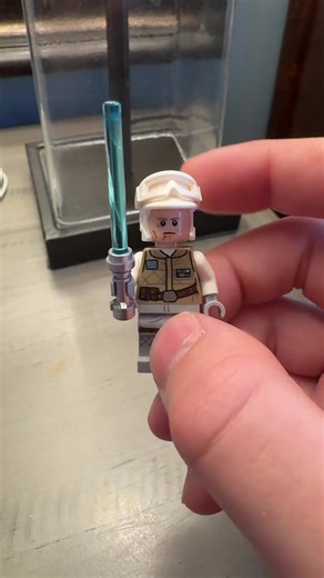 Luke Skywalker Minifigure from UCS Hoth Echo Base