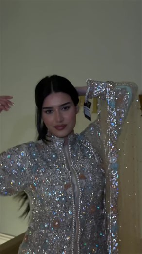 7AATRANG BRIDAL’S🇬🇧 on Instagram: "WAIT TILL END👀 AMAZING MOST BEAUTIFUL FULL SPLIT JACKET STYLE OUTFIT BY 7AATRANG 🫠❤️#7aatrang #bridal #partywear #birmingham #uk #edits #foryou #love #new #asianclothes"