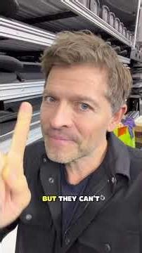 Thanks to everyone at #ricomiccon who joined me in a “food fight” against food insecurity!