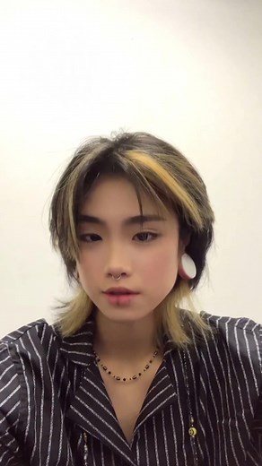 Stimulating Hair Growth: The Science Behind Hair Pulling