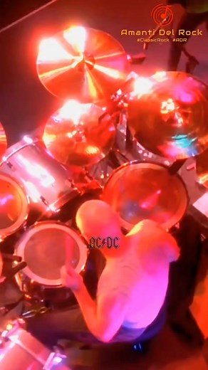 AC/DC - High Voltage⚡ (Live at Donington 1991) #AmantiDelRock | Amanti Del Rock