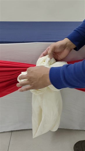 FLOWER DESIGN TABLE SKIRTING TUTORIAL #TableSkirting #tableskirtingtutorial #flowerfolddesign #flowertutorial | Vins avenue