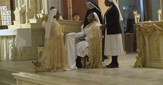 Nun with Sisters of the Divine Image takes her final vows
