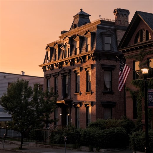 Affordable Upstate New York Towns to Visit for a Slow, Relaxing Vacation