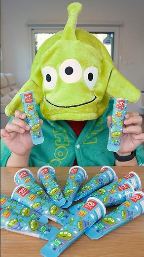 An army of Little Green Men in a Lemon x Toy Story Wallshots collaboration..!!