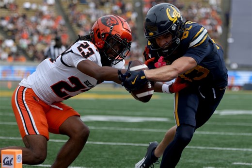 Oregon State football player Exodus Ayers accused of domestic violence by former girlfriend