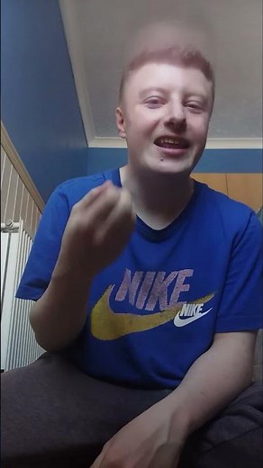 Edna Mode from The Incredibles impression