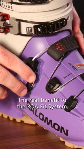 There are touring boots, and then there's the Salomon Freeski Shift Alpha BOA 130. This sleek machine is perfect for any advanced skier who wants a more narrow-fitting boot with ample stability. Hit the LINK ⛓ below for the full Gear Lab review of the Shift Alpha BOA 130. https://freeskier.com/gear/salomon-shift-alpha-boa-130 // #FREESKIER #ThisIsSkiing #GearReviews | FREESKIER Magazine