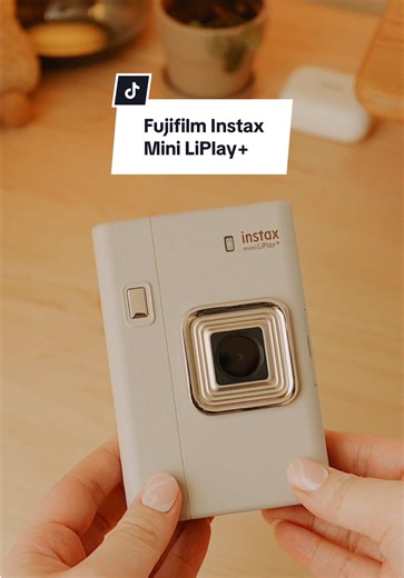 Exploring the Fujifilm Instax Mini LiPlay Features