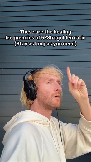 💗 These are the healing tones of 528 Hz Golden Ratio. 528 Hz is often called the frequency of love and transformation — but when you layer it with Golden Ratio harmonics (1.618…), it becomes something far more potent. Instead of just playing one tone, these frequencies stack in the same mathematical pattern found in DNA, seashells, flowers, galaxies, and the heartbeat of nature itself. That coherence is what your body responds to. When you listen, you feel it instantly: 🧠 Your mind clears 💗 Y