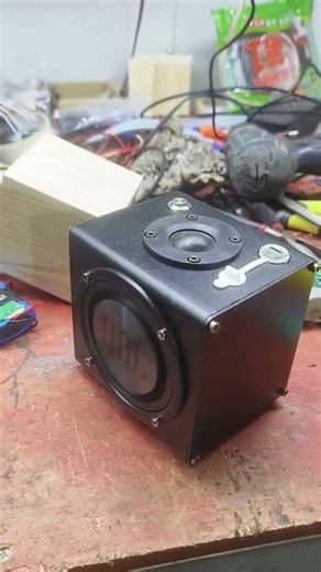 Portable Bluetooth box diy