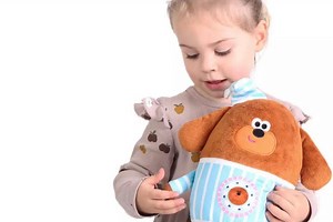 How the new Hey Duggee Sleepy Time Soft Toy helps children (and parents!) at bedtime - Netmums