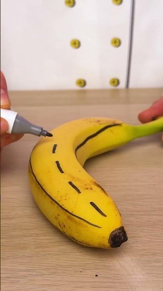 Race Track DIY! 🏎️🍌 Dough vs Banana! 👀🎯
