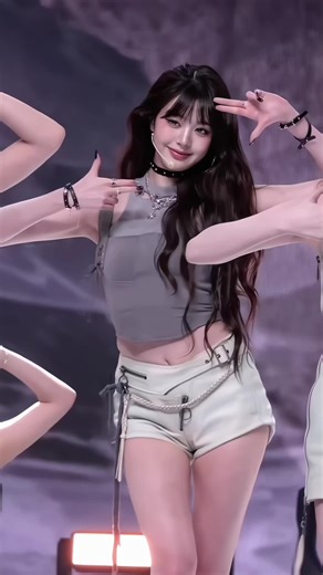 #WONYOUNG fancam ☆ @᪅ᩘ᪉ ׄɬׁ᪶ԅׅꭇ͠ᩚ꯴ׁ𐒙ᩘׅ𐓠ׁ 🏵️̫᪲ ׄ | yesterday i went to the mall with my friend #fancam #kpopfyp #ive #lavelyfancams